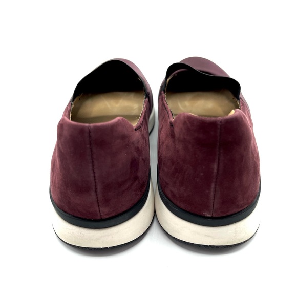 VIONIC Walking Shoe - Picture 5 of 9